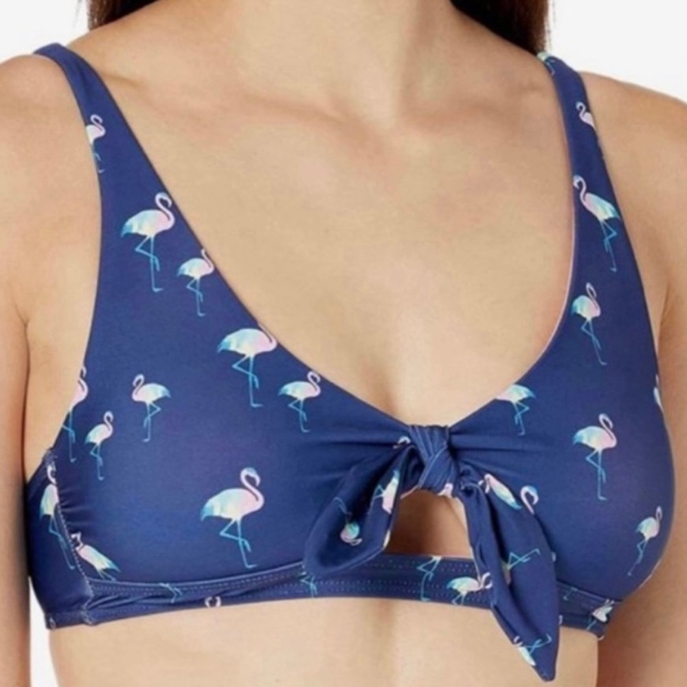 🌴 Bikini Bundle (7 pieces) Amazing Deal! - Picture 3 of 11